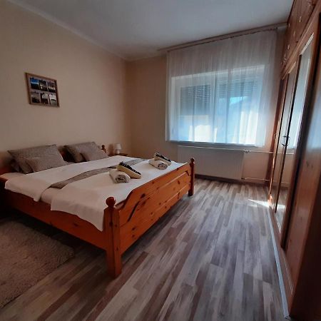 Apartman Harmony Apartamento Keszthely Exterior foto