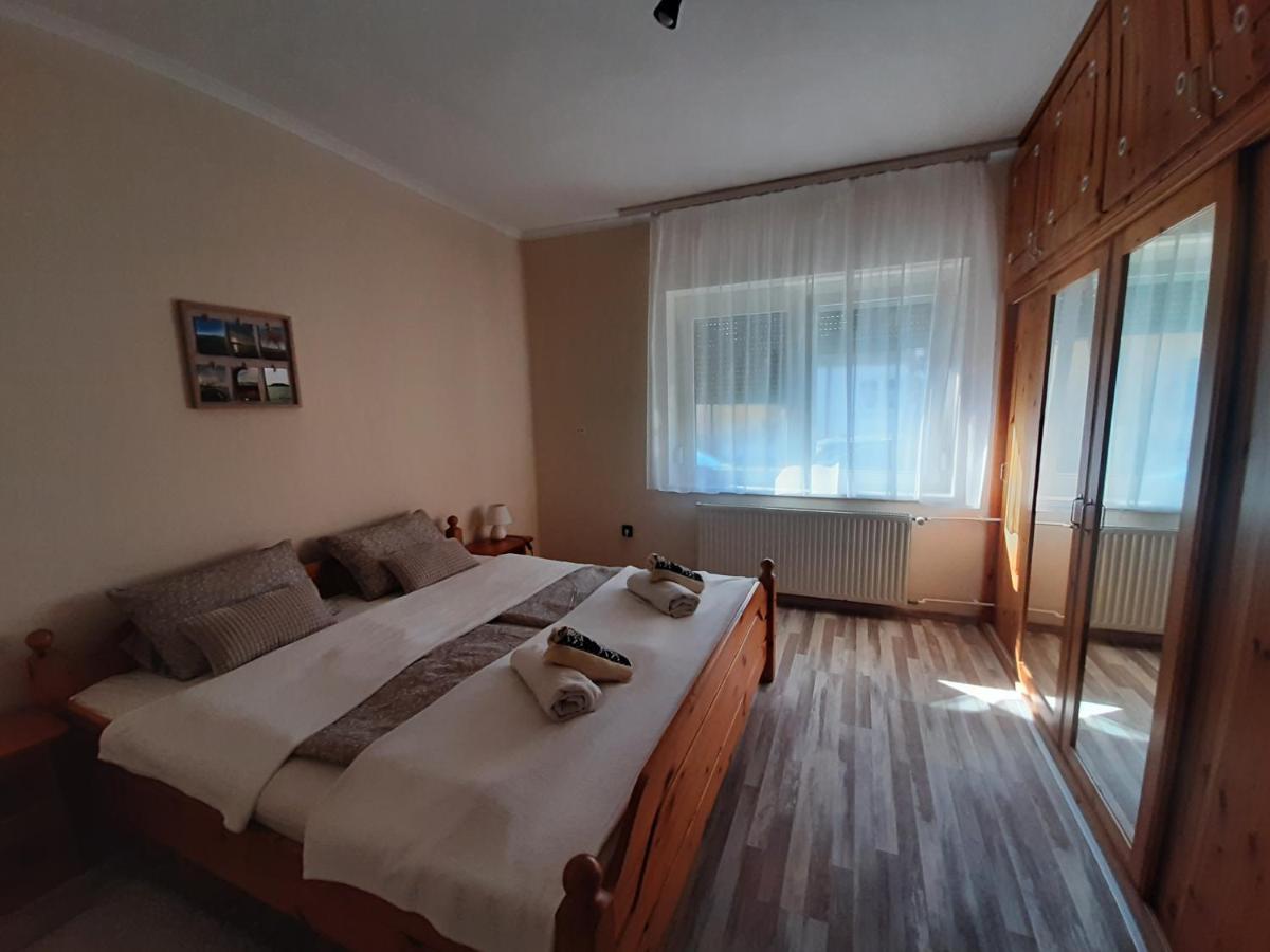 Apartman Harmony Apartamento Keszthely Exterior foto