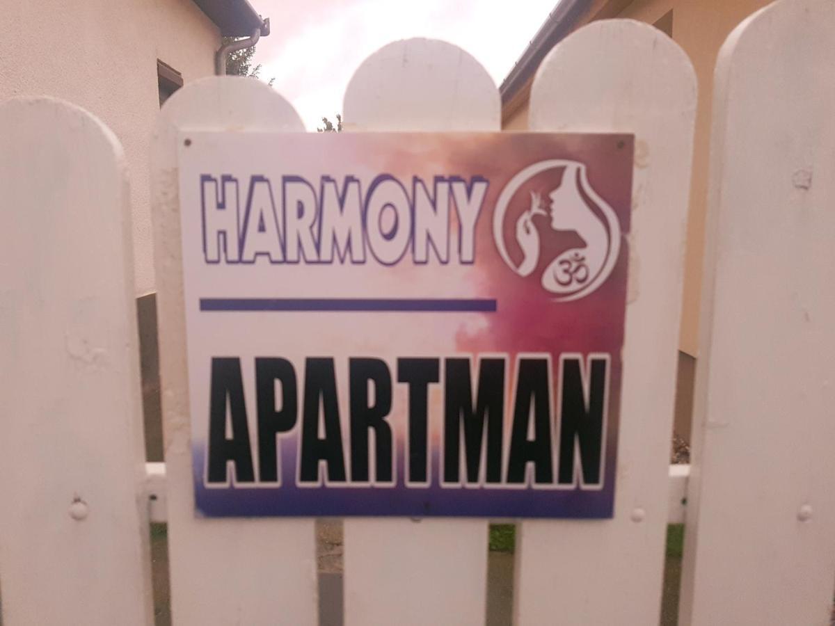 Apartman Harmony Apartamento Keszthely Exterior foto